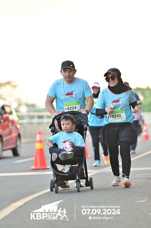 Race photo from KBP City Run 2024