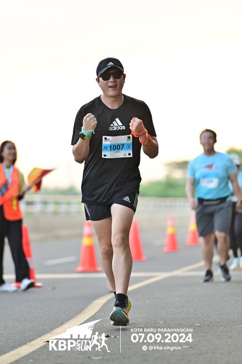 Race photo from KBP City Run 2024