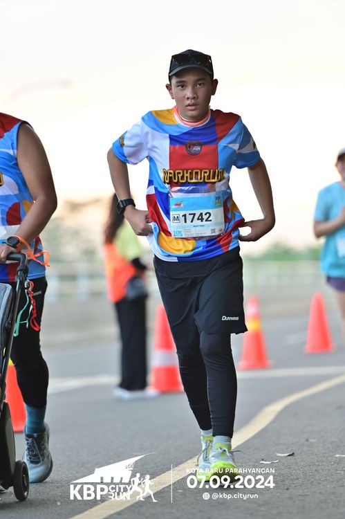 Race photo from KBP City Run 2024