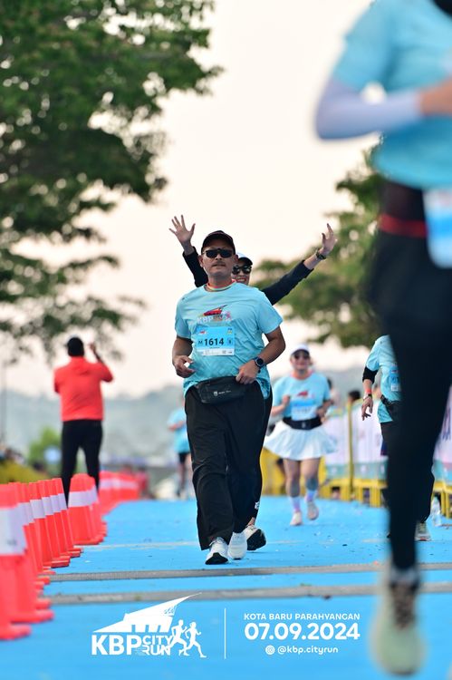 Race photo from KBP City Run 2024