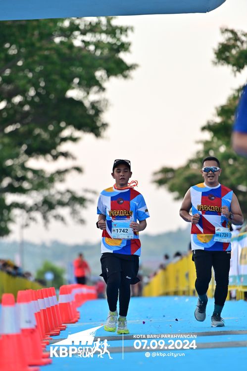 Race photo from KBP City Run 2024