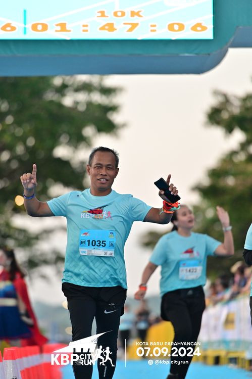 Race photo from KBP City Run 2024