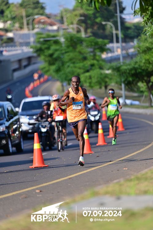 Race photo from KBP City Run 2024