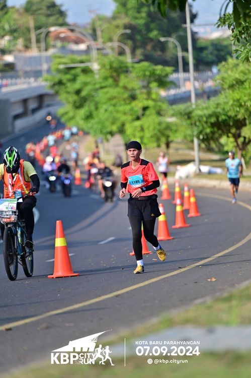 Race photo from KBP City Run 2024