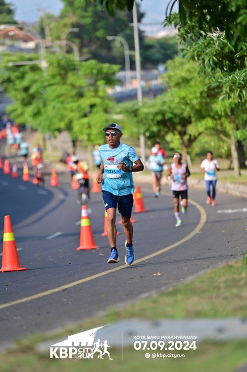 Race photo from KBP City Run 2024
