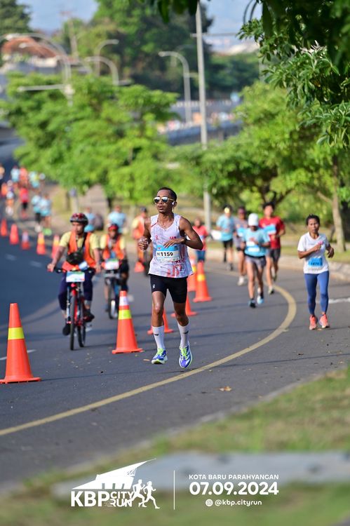 Race photo from KBP City Run 2024