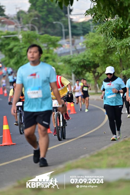 Race photo from KBP City Run 2024