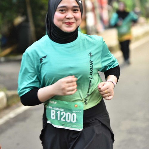 Race photo from BAUR RUN 2025