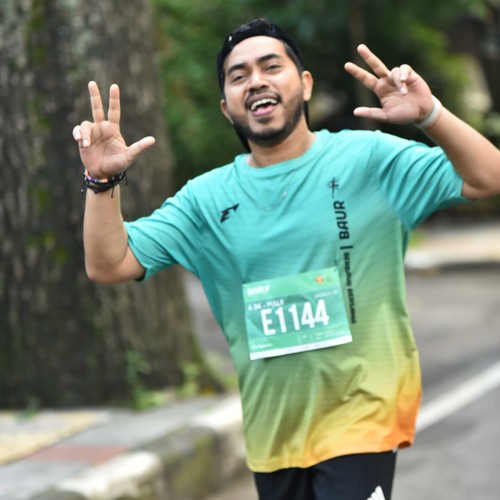 Race photo from BAUR RUN 2025