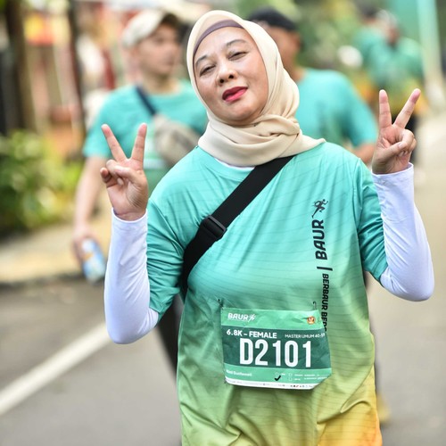 Race photo from BAUR RUN 2025