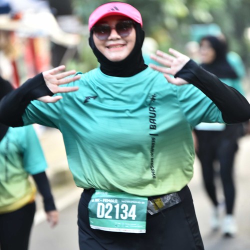 Race photo from BAUR RUN 2025