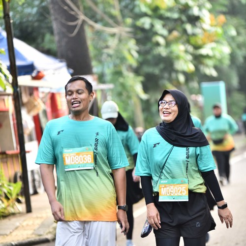 Race photo from BAUR RUN 2025