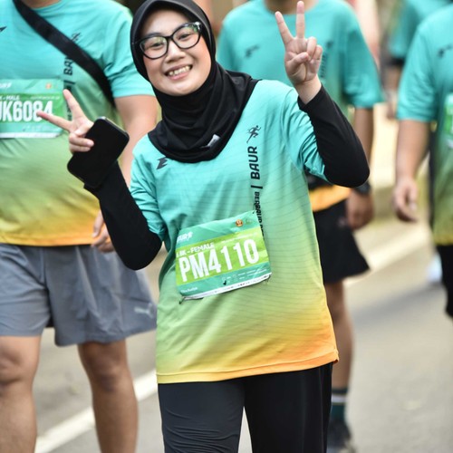 Race photo from BAUR RUN 2025