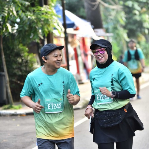 Race photo from BAUR RUN 2025