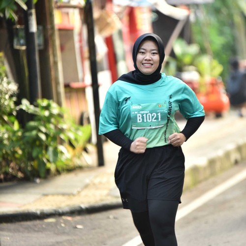 Race photo from BAUR RUN 2025