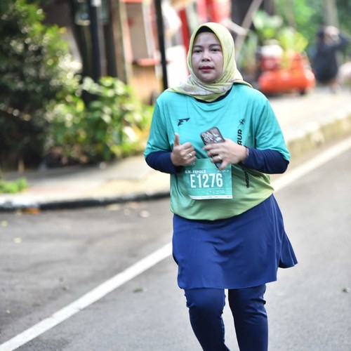 Race photo from BAUR RUN 2025