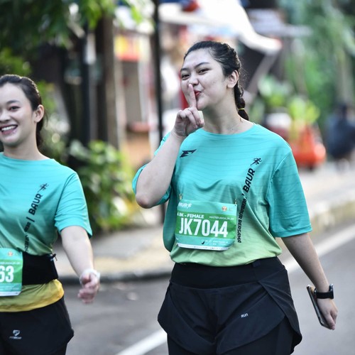 Race photo from BAUR RUN 2025
