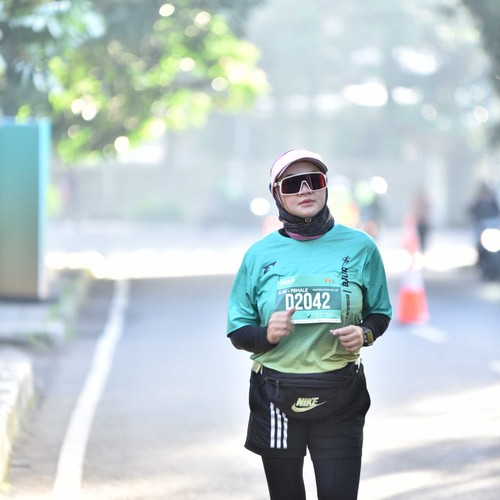 Race photo from BAUR RUN 2025