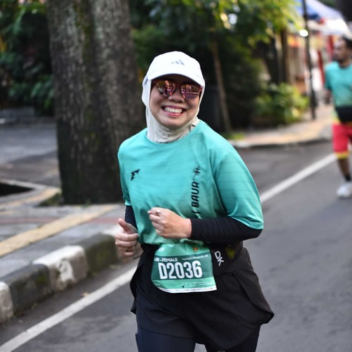 Race photo from BAUR RUN 2025
