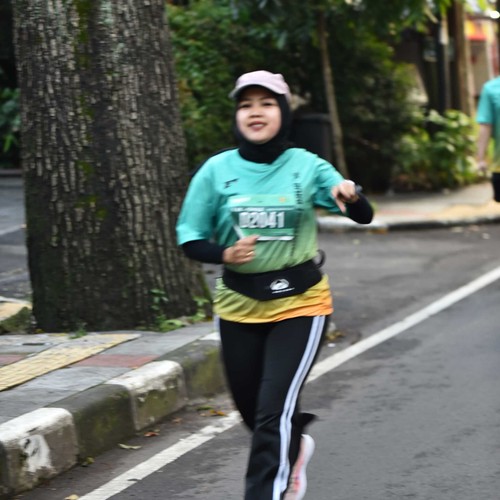 Race photo from BAUR RUN 2025