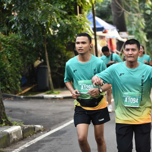 Race photo from BAUR RUN 2025