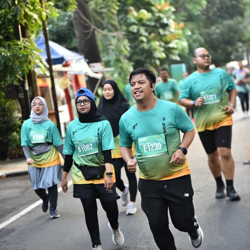 Race photo from BAUR RUN 2025