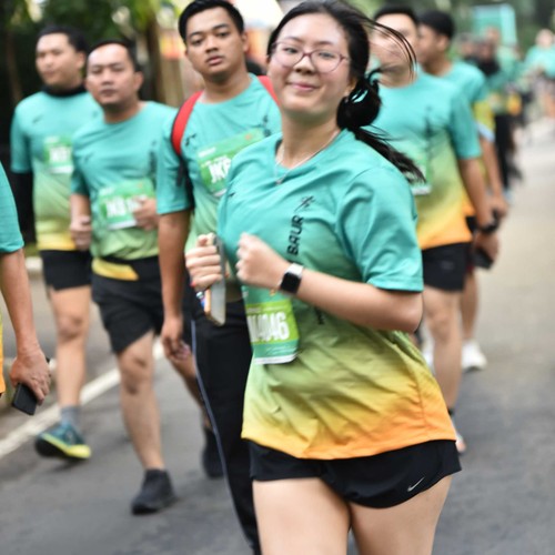 Race photo from BAUR RUN 2025