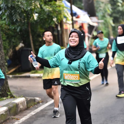 Race photo from BAUR RUN 2025