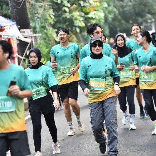 Race photo from BAUR RUN 2025