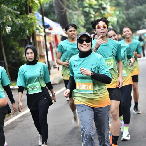 Race photo from BAUR RUN 2025