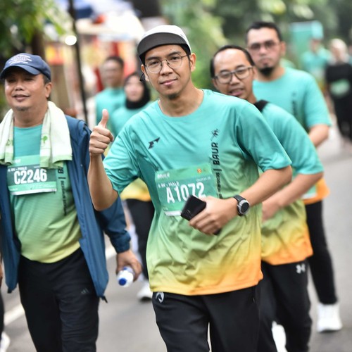 Race photo from BAUR RUN 2025