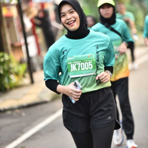 Race photo from BAUR RUN 2025