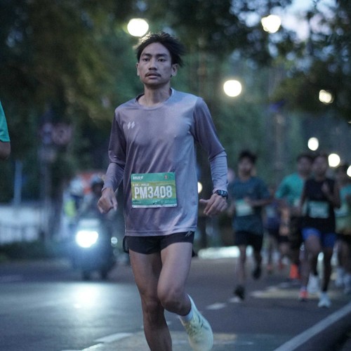 Race photo from BAUR RUN 2025