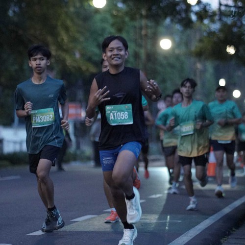 Race photo from BAUR RUN 2025