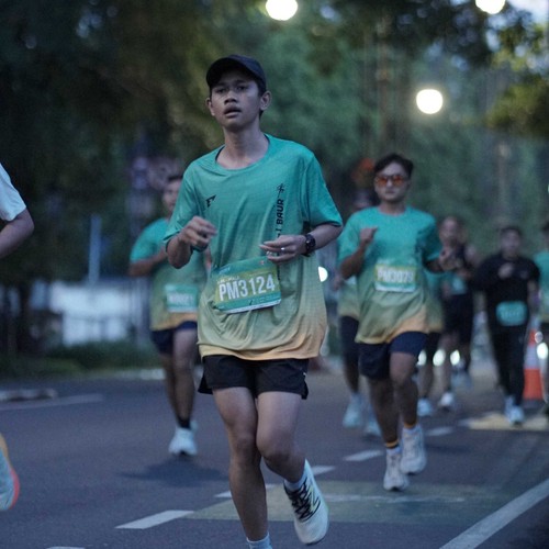 Race photo from BAUR RUN 2025