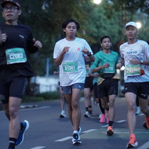 Race photo from BAUR RUN 2025