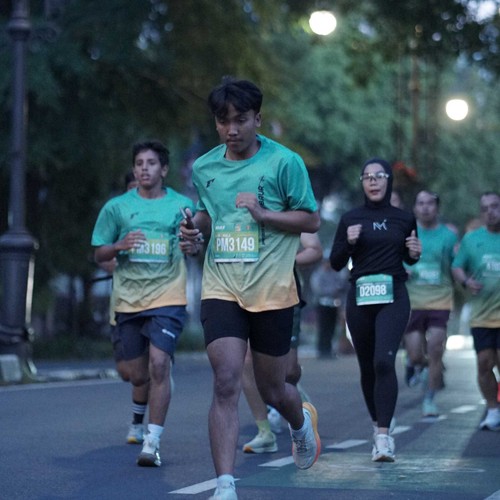 Race photo from BAUR RUN 2025