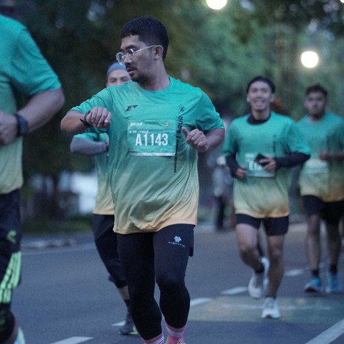 Race photo from BAUR RUN 2025