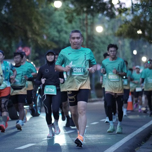 Race photo from BAUR RUN 2025