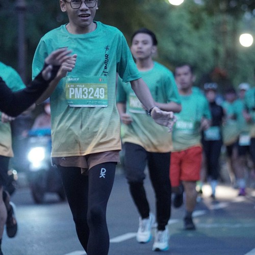 Race photo from BAUR RUN 2025