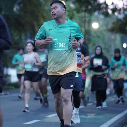 Race photo from BAUR RUN 2025