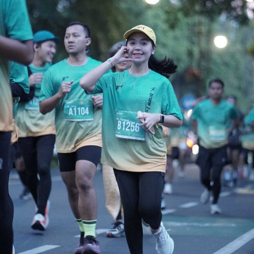 Race photo from BAUR RUN 2025