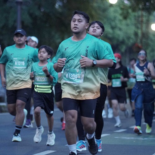 Race photo from BAUR RUN 2025