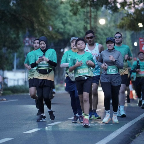 Race photo from BAUR RUN 2025
