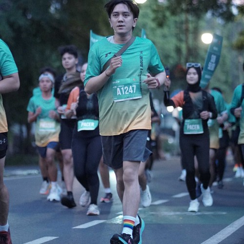 Race photo from BAUR RUN 2025