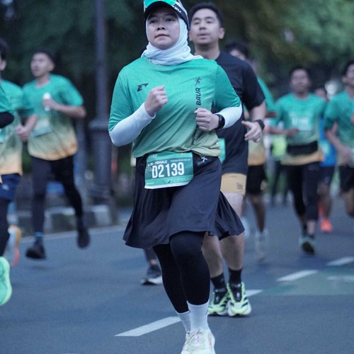 Race photo from BAUR RUN 2025