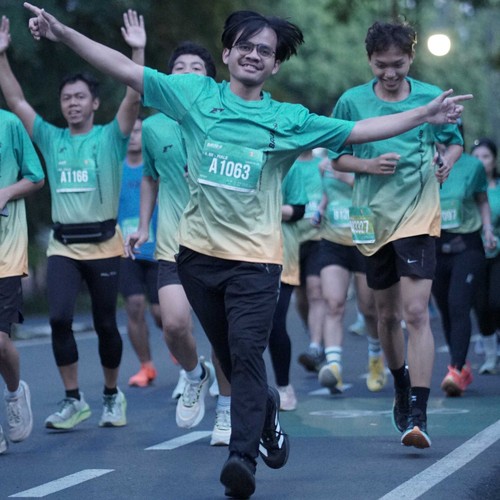Race photo from BAUR RUN 2025