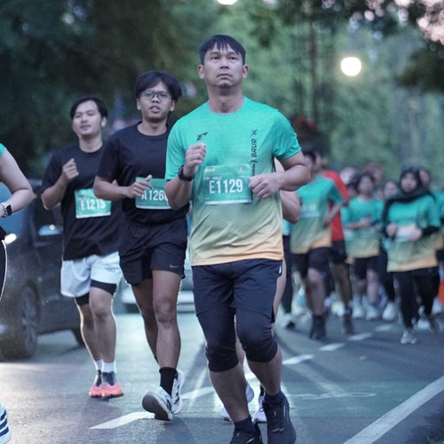 Race photo from BAUR RUN 2025