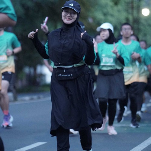 Race photo from BAUR RUN 2025