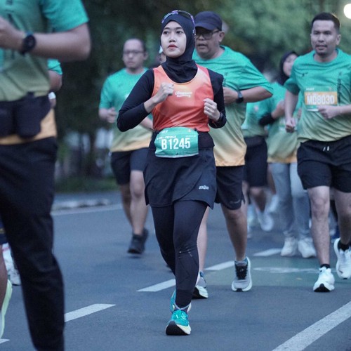 Race photo from BAUR RUN 2025